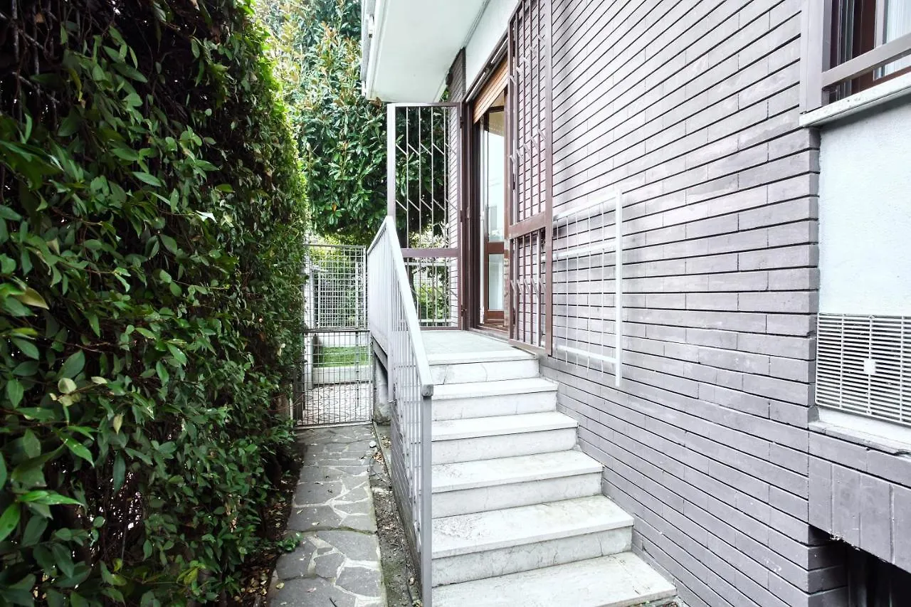 San Siro - Restful & Spacious Apt - Via Angelo De Vincenti Milan